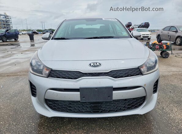 3KPA24AD5LE307425 2020 KIA RIO Silver Front view