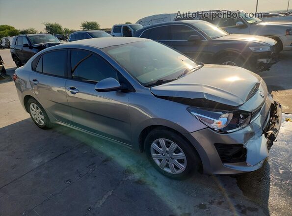 3KPA24AD5ME406375 2021 KIA RIO Silver Передня права чверть