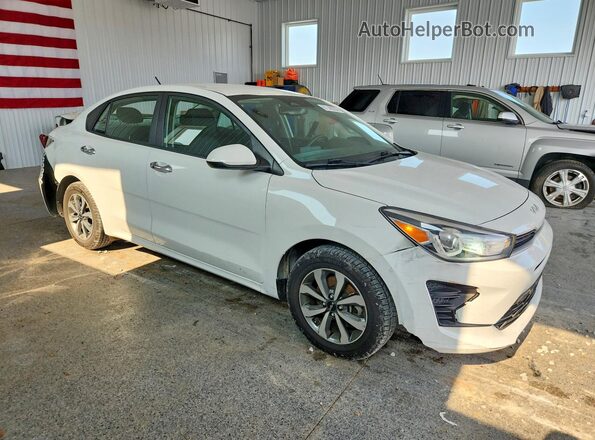 3KPA24AD5NE476430 2022 KIA RIO White Delantero derecho