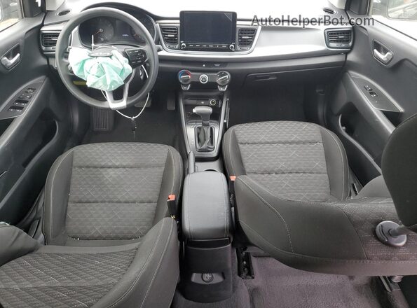3KPA24AD5PE591239 2023 KIA RIO Black Dashboard view