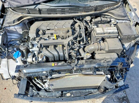 3KPA24AD5PE604071 2023 KIA RIO Gray Widok wnętrza z tyłu