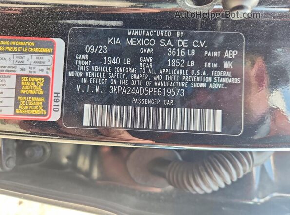3KPA24AD5PE619573 2023 KIA RIO Black Engine compartment view