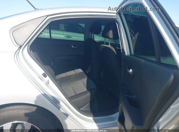 3KPA24AD6ME424416 2021 KIA RIO Silver VIN კოდის სტიკერის ხედი