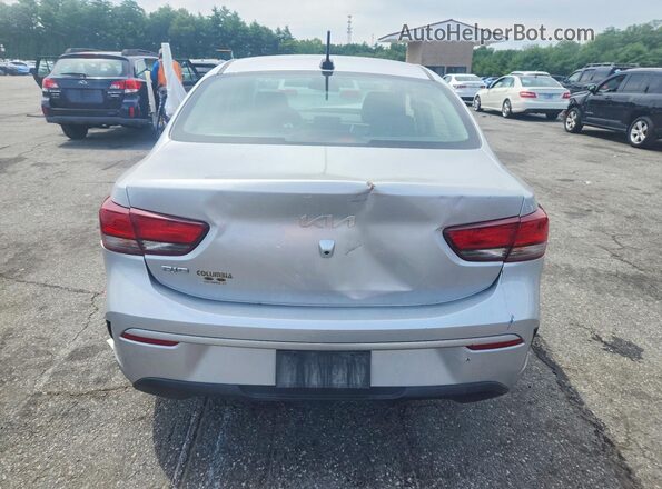 3KPA24AD6NE455120 2022 KIA RIO Silver Widok z tyłu