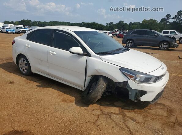 3KPA24AD6PE573445 2023 KIA RIO White Delantero derecho