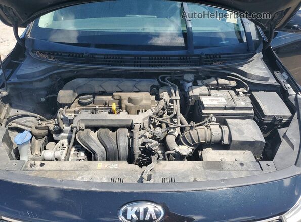 3KPA24AD7LE266344 2020 KIA RIO Black Rear interior view