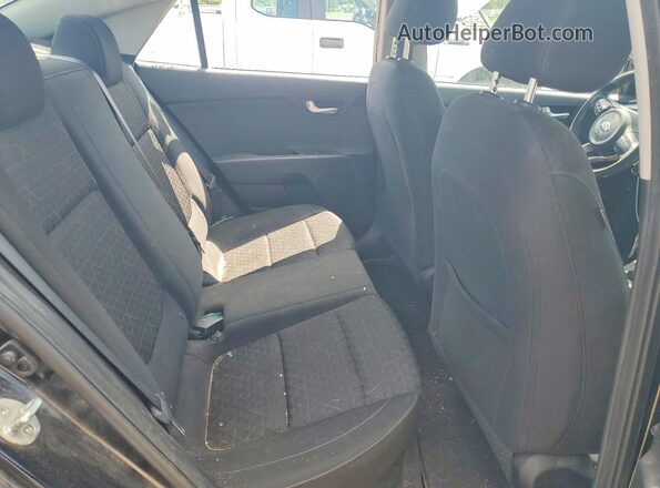 3KPA24AD7LE266344 2020 KIA RIO Black Rear seats view