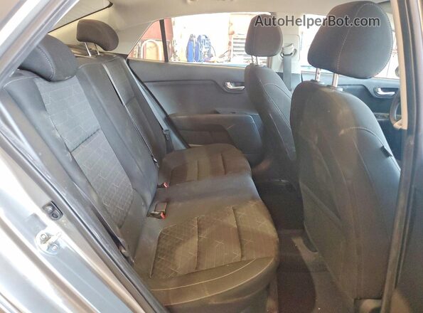 3KPA24AD7ME401159 2021 KIA RIO Gray Rear seats view