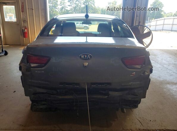 3KPA24AD7ME401159 2021 KIA RIO Gray Rear view