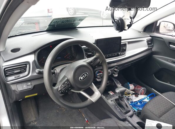 3KPA24AD7ME406233 2021 KIA RIO Серебряный 