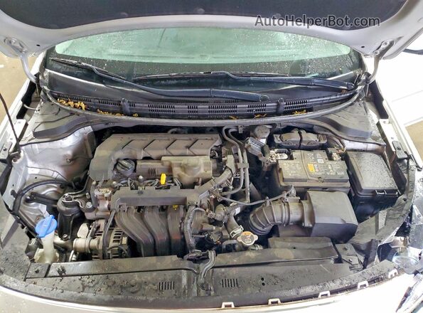 3KPA24AD7NE458432 2022 KIA RIO Silver Widok wnętrza z tyłu