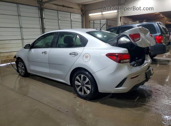 3KPA24AD7NE458432 2022 KIA RIO Silver Tył lewy