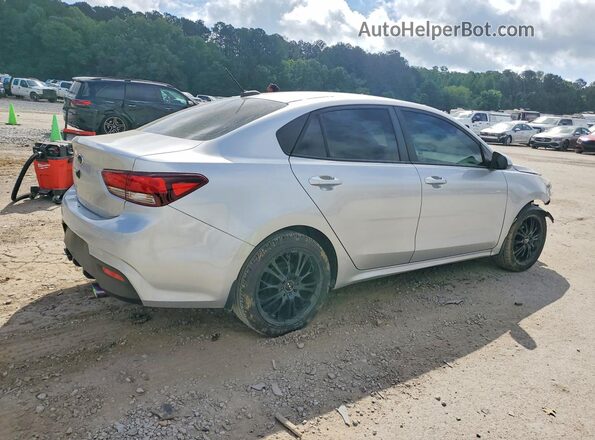 3KPA24AD8LE298557 2020 KIA RIO Silver Հետևի աջ