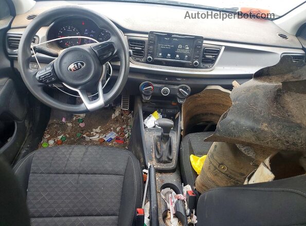 3KPA24AD8LE329709 2020 KIA RIO White Dashboard view