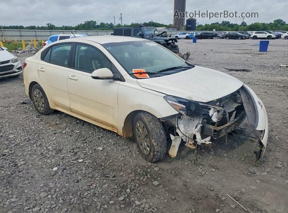 3KPA24AD8LE329709 2020 KIA RIO White Front right