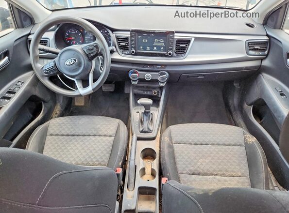 3KPA24AD8LE335588 2020 KIA RIO Black Առջևի վահանակի տեսք