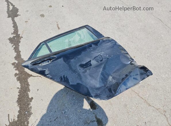 3KPA24AD8LE335588 2020 KIA RIO Black Շարժիչի բաժամունքի տեսք