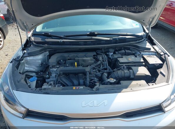3KPA24AD8PE575455 2023 KIA RIO Silver Vista trasera