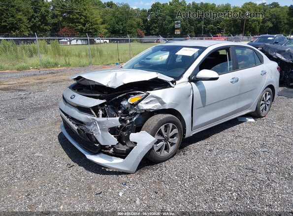 3KPA24AD9ME390973 2021 KIA RIO Silver Przód lewy