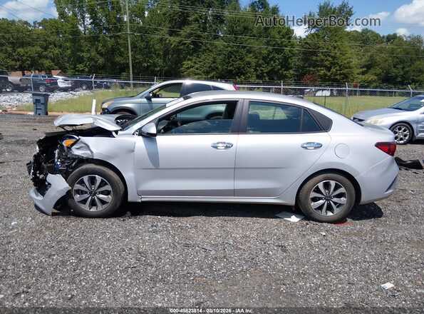 3KPA24AD9ME390973 2021 KIA RIO Silver 
