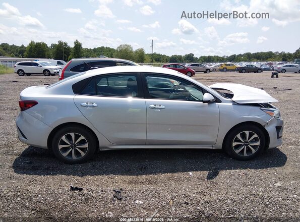 3KPA24AD9ME390973 2021 KIA RIO Silver Widok wnętrza 360 stopni