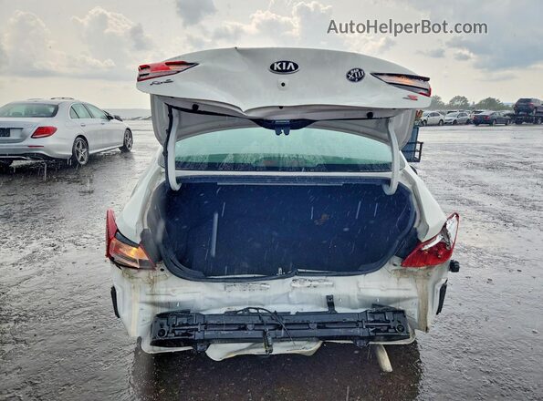 3KPA24ADXME423916 2021 KIA RIO White უკანა ხედი