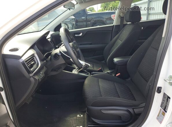 3KPA24ADXPE521767 2023 KIA RIO White წინა სალონის ხედი
