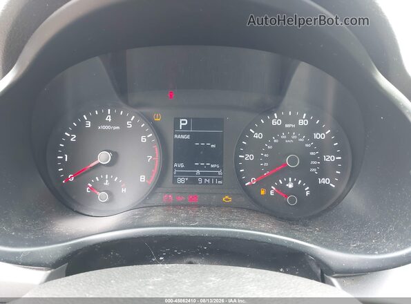 3KPA25AB3JE088868 2018 KIA RIO Silver Widok tylnych siedzeń