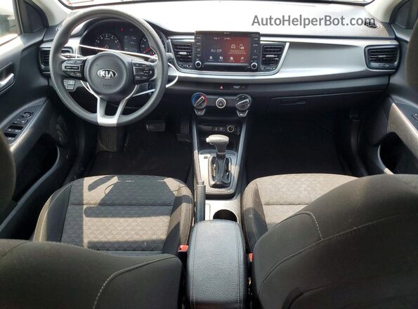 3KPA25AD2LE329100 2020 KIA RIO Silver Dashboard view