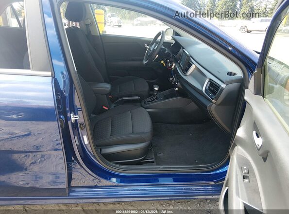 3KPA25AD7LE333854 2020 KIA RIO 5-DOOR Blue Вид салону спереду