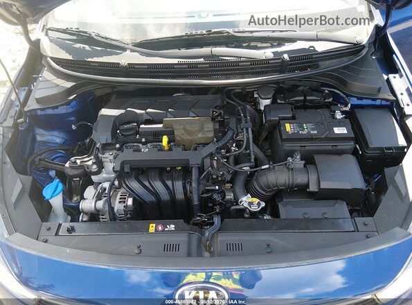 3KPA25AD7LE333854 2020 KIA RIO 5-DOOR Blue Вид ззаду