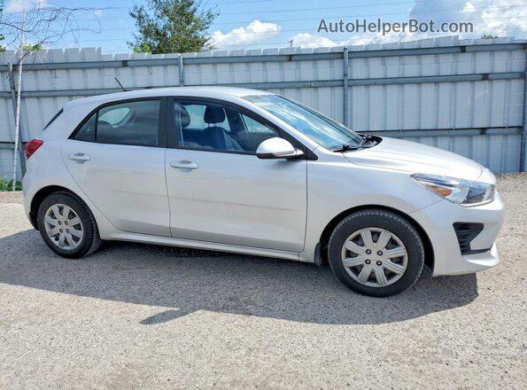 3KPA25AD9ME397072 2021 KIA RIO Silver Передня права чверть