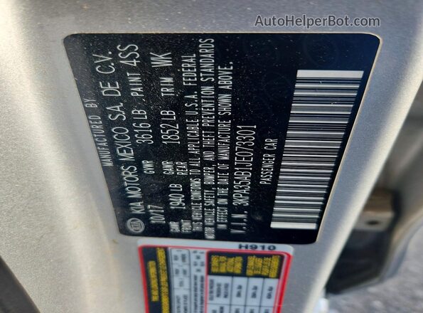 3KPA35AB1JE073301 2018 KIA RIO Silver Vista del compartimento del motor