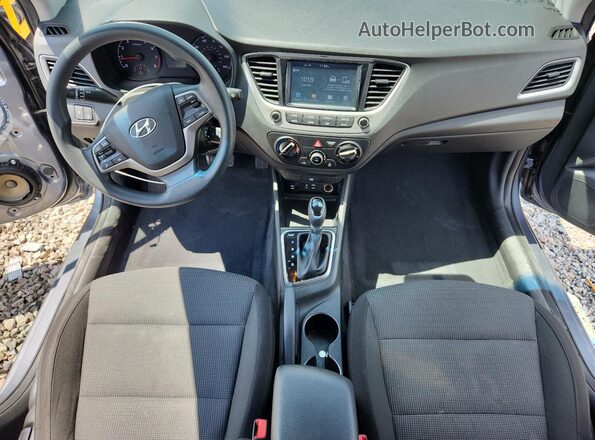 3KPC24A30JE021799 2018 HYUNDAI ACCENT Gray წინა პანელის ხედი