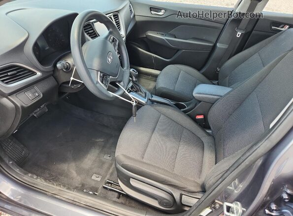 3KPC24A30JE021799 2018 HYUNDAI ACCENT Gray წინა სალონის ხედი