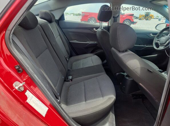 3KPC24A31JE016286 2018 HYUNDAI ACCENT Red Вид задніх сидінь