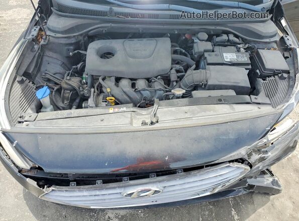 3KPC24A32JE019813 2018 HYUNDAI ACCENT Black Սալոնի հետևի տեսք