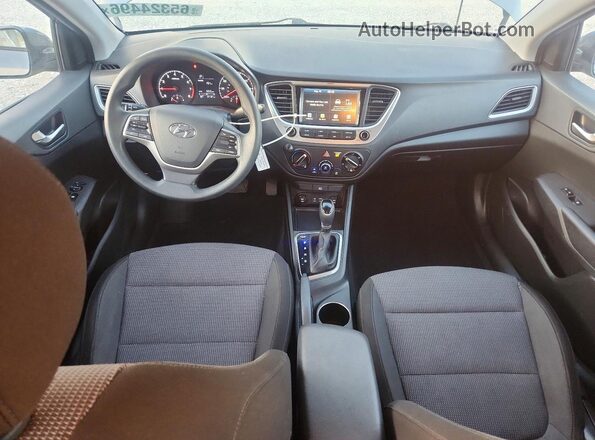 3KPC24A32JE020363 2018 HYUNDAI ACCENT Gray Dashboard view