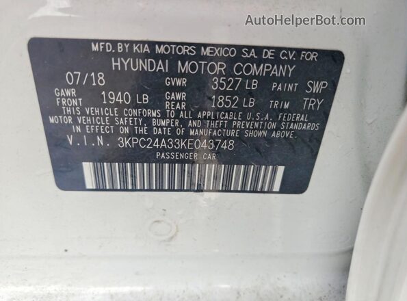 3KPC24A33KE043748 2019 HYUNDAI ACCENT White Vista del compartimento del motor