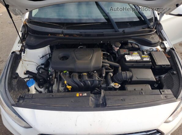 3KPC24A33KE043748 2019 HYUNDAI ACCENT White Vista interior trasera