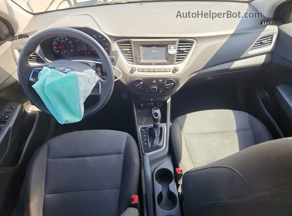 3KPC24A33KE054720 2019 HYUNDAI ACCENT Gray Vista del salpicadero