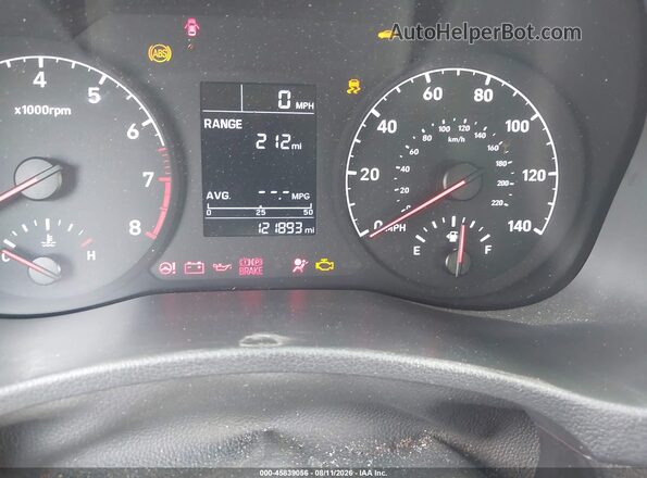 3KPC24A35JE007770 2018 HYUNDAI ACCENT Red Vista de los asientos traseros