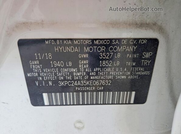 3KPC24A35KE067632 2019 HYUNDAI ACCENT White Вид підкапотного простору