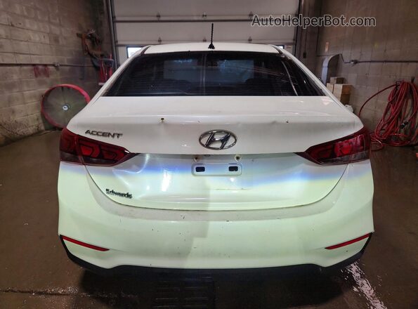 3KPC24A35KE070272 2019 HYUNDAI ACCENT Белый Вид сзади