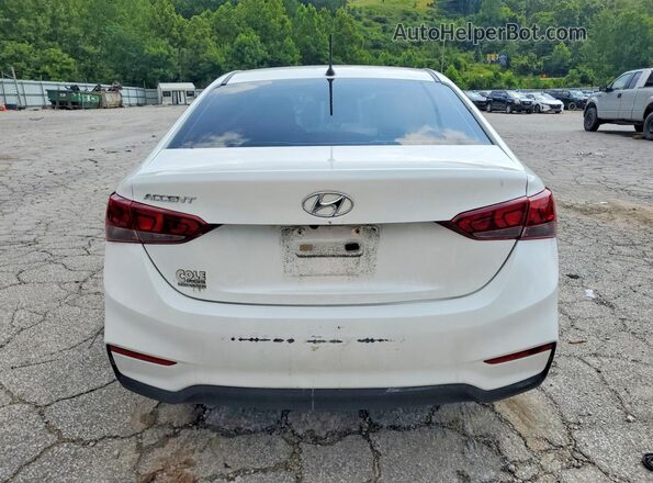 3KPC24A35KE077660 2019 HYUNDAI ACCENT White Rear view