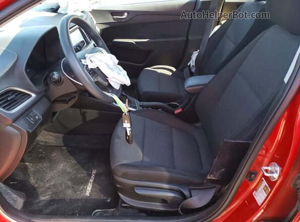 3KPC24A36KE055876 2019 HYUNDAI ACCENT Red Вид салону спереду