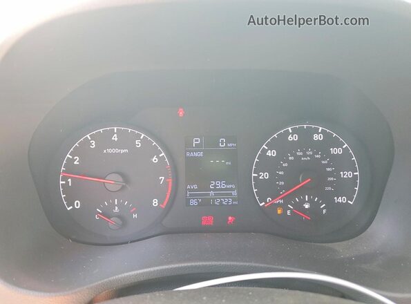 3KPC24A37JE024215 2018 HYUNDAI ACCENT Белый Вид щитка приборов