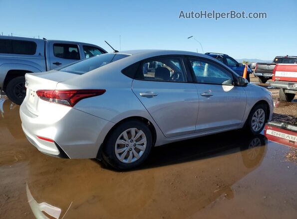 3KPC24A38JE025552 2018 HYUNDAI ACCENT Серебряный Задняя правая четверть
