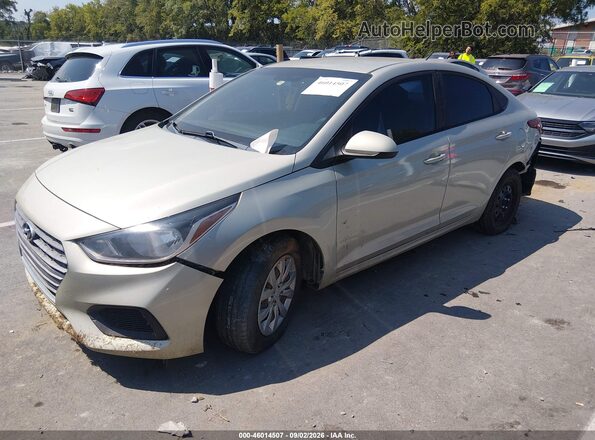 3KPC24A39JE011689 2018 HYUNDAI ACCENT Gold Przód lewy