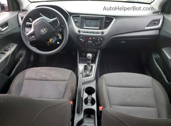 3KPC24A3XKE086354 2019 HYUNDAI ACCENT Silver Vista del salpicadero